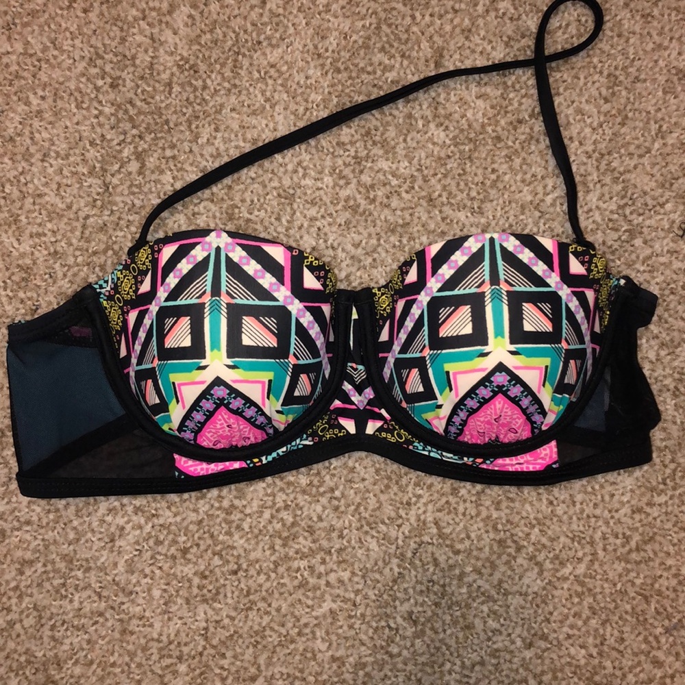 Underwire bikini top